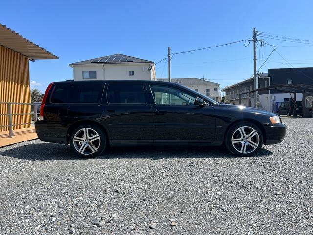 Volvo V70 2005-06 7813782-11