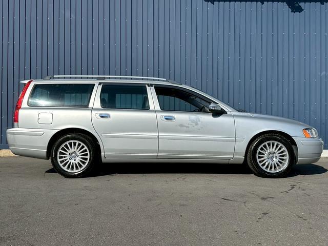 Volvo V70 2007 7820871-6