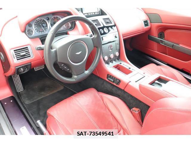 Aston Martin V8 VANTAGE 2008-03 7817190-15