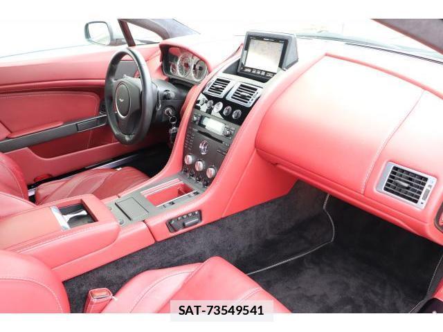Aston Martin V8 VANTAGE 2008-03 7817190-2