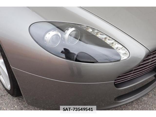 Aston Martin V8 VANTAGE 2008-03 7817190-6