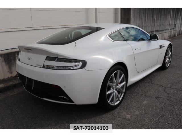 Aston Martin V8 VANTAGE 2015-07 7817192-1