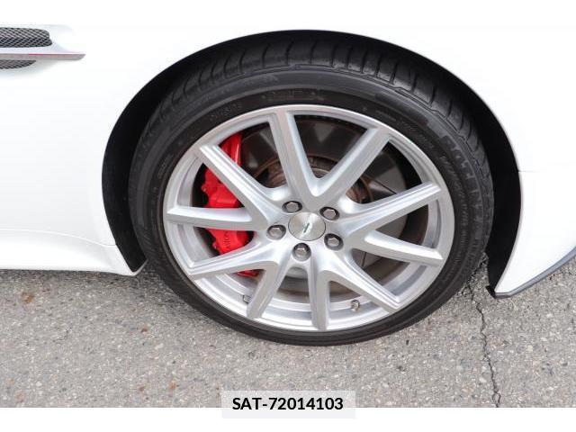 Aston Martin V8 VANTAGE 2015-07 7817192-13