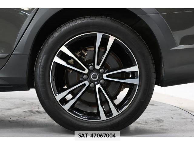 Volvo V90 2020-09 7813727-19