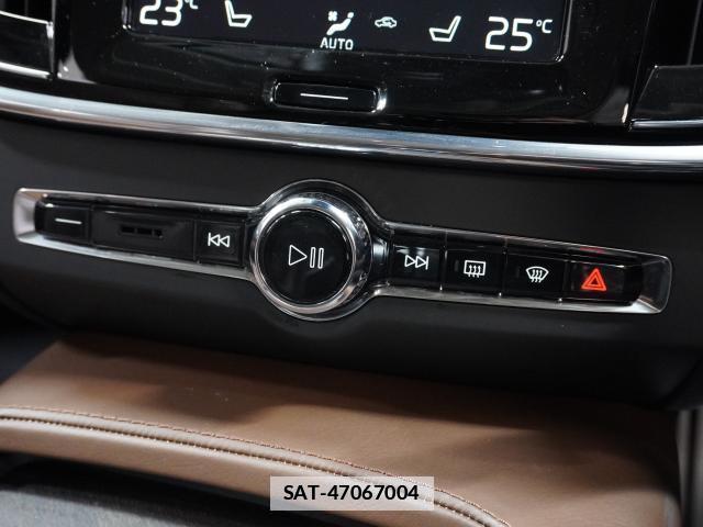 Volvo V90 2020-09 7813727-7