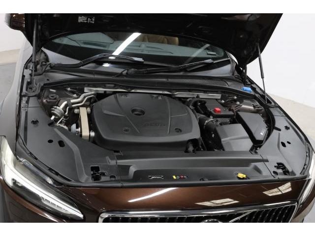Volvo V90 2017-03 7813737-17