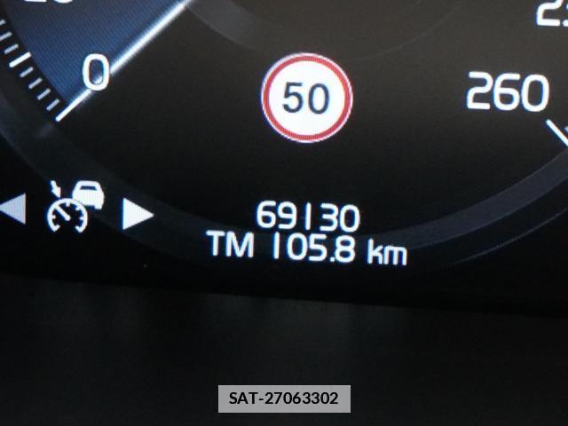 Volvo V90 2019-09 7813743-11