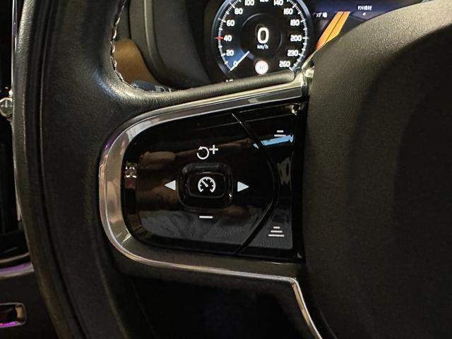 Volvo V90 2017-06 7814104-15