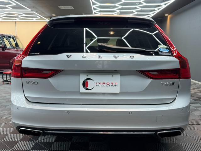 Volvo V90 2018-01 7816899-7