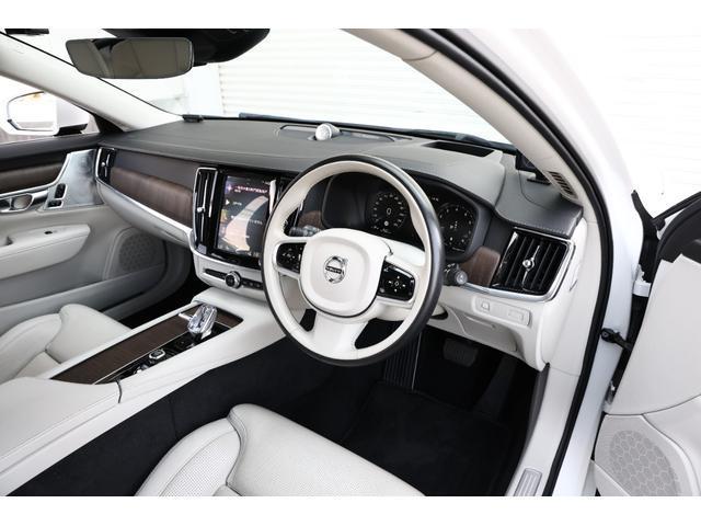 Volvo V90 2021-07 7818672-4