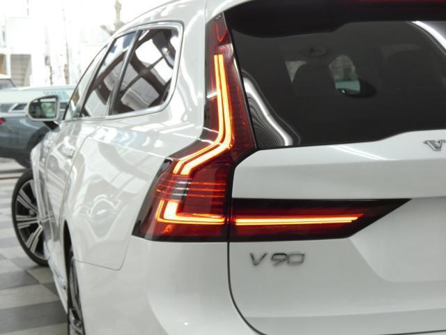 Volvo V90 2021-01 7820236-6