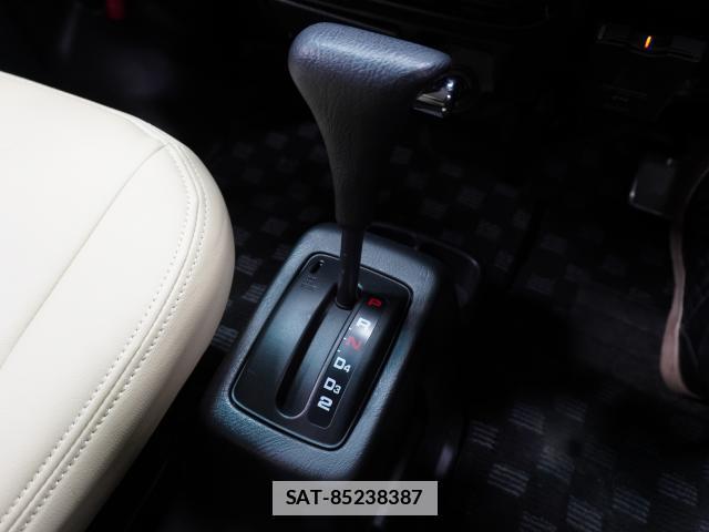 Honda VAMOS 2010-04 7813731-8