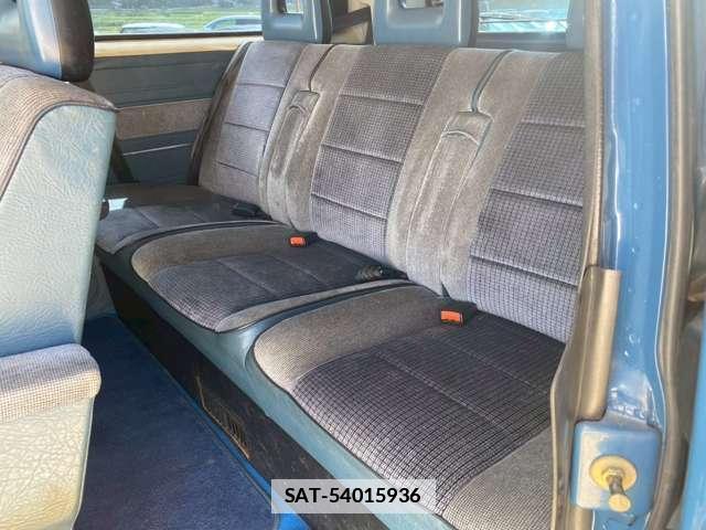 VolksWagen VANAGON 1991-06 7812541-13