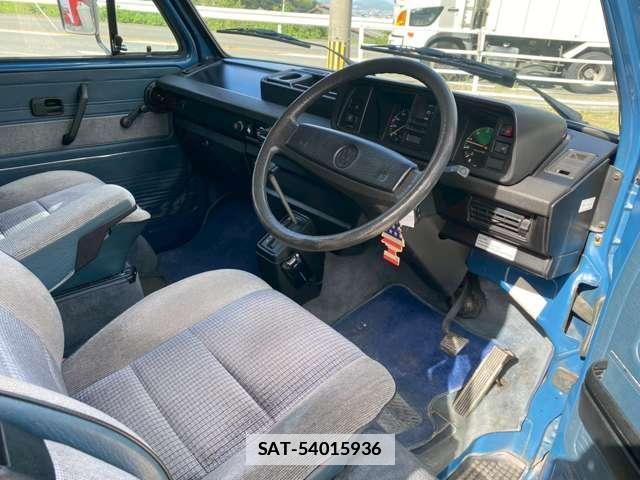 VolksWagen VANAGON 1991-06 7812541-9