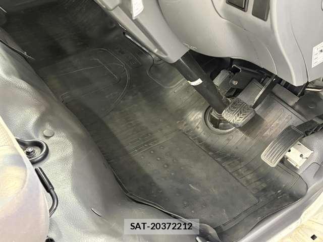 Nissan VANETTE TRUCK 2012-08 7816772-16