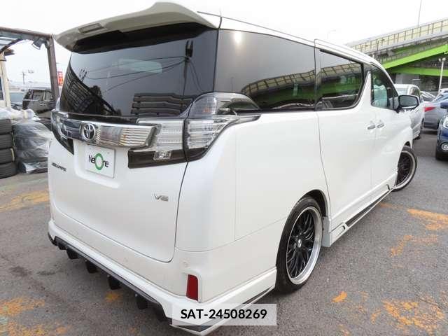 Toyota VELLFIRE 2016-06 7811919-18