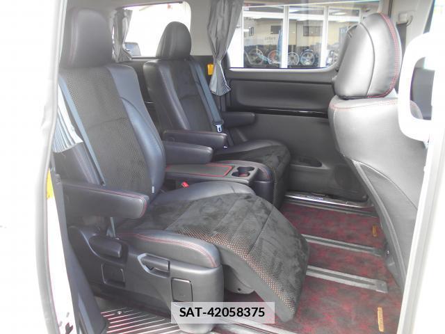 Toyota VELLFIRE 2014-11 7812060-7