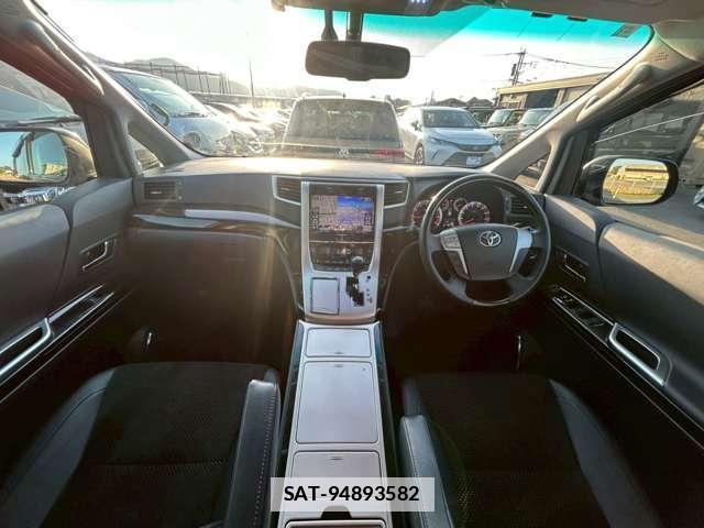 Toyota VELLFIRE 2014-03 7812626-2