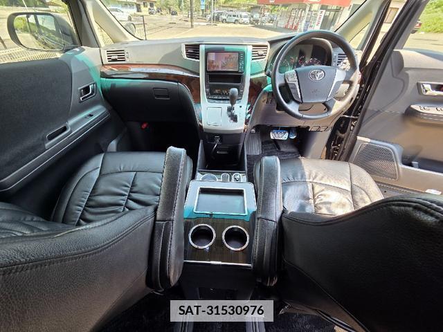 Toyota VELLFIRE 2012-03 7813333-1