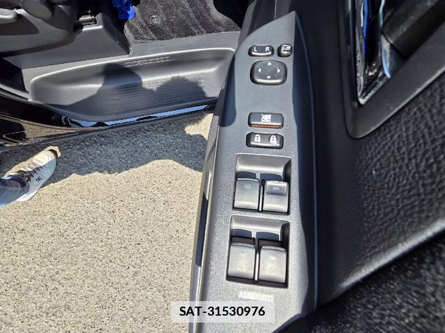 Toyota VELLFIRE 2012-03 7813333-8