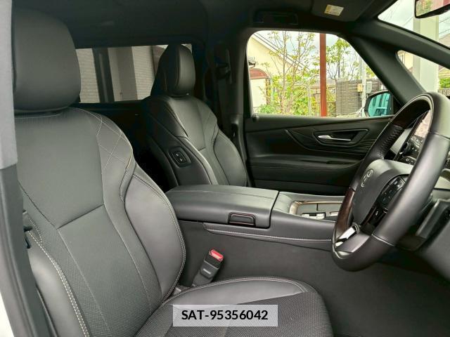 Toyota VELLFIRE 2025-10 7813588-10