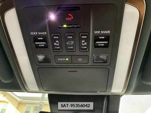 Toyota VELLFIRE 2025-10 7813588-9
