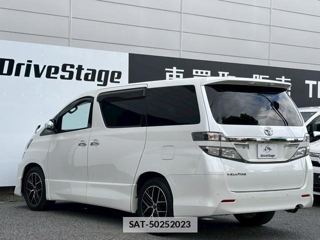 Toyota VELLFIRE 2013-11 7814707-9