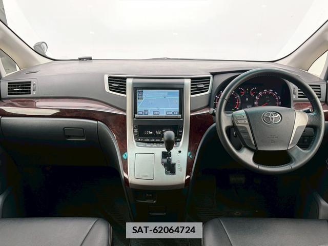 Toyota VELLFIRE 2013-07 7814843-1