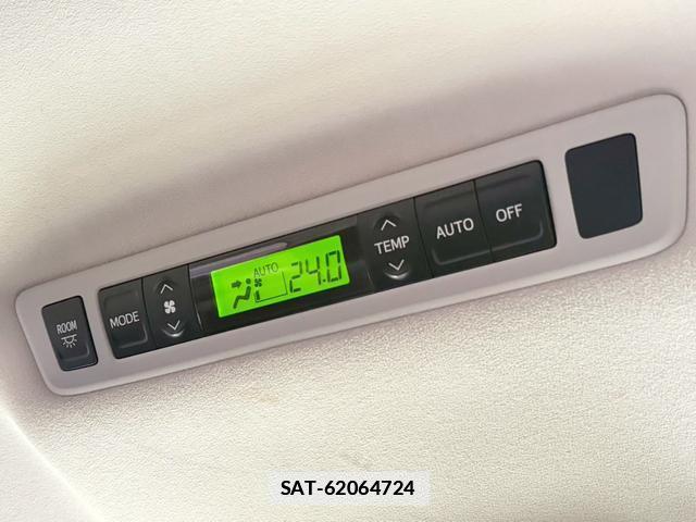 Toyota VELLFIRE 2013-07 7814843-13