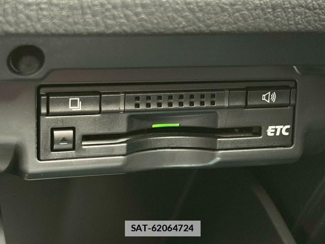 Toyota VELLFIRE 2013-07 7814843-18