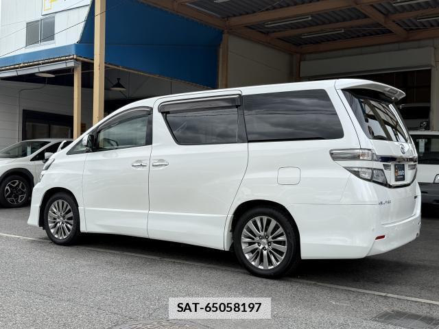 Toyota VELLFIRE 2014-08 7815282-12