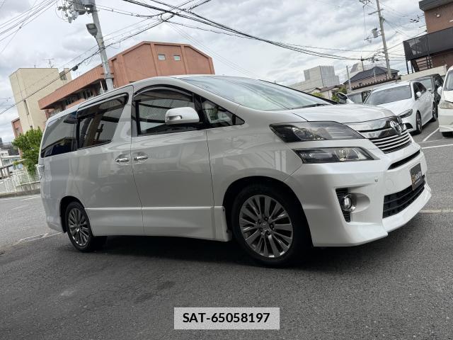 Toyota VELLFIRE 2014-08 7815282-9
