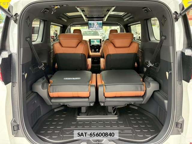 Toyota VELLFIRE 2025-10 7815388-11