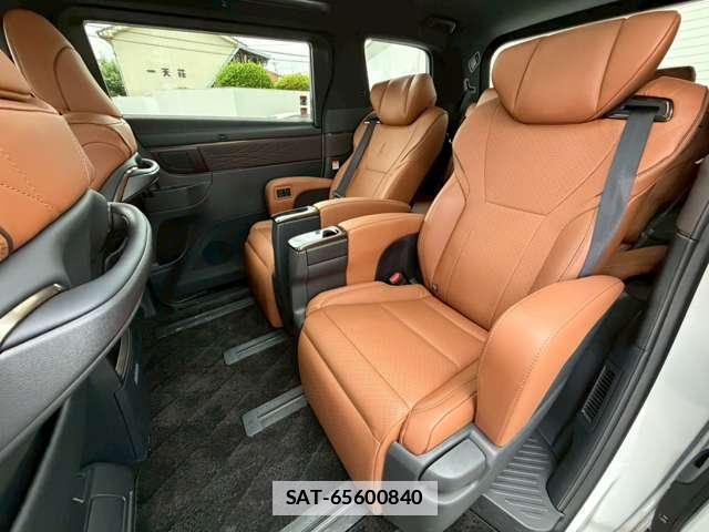 Toyota VELLFIRE 2025-10 7815388-8