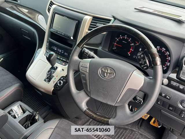 Toyota VELLFIRE 2013-02 7815566-4