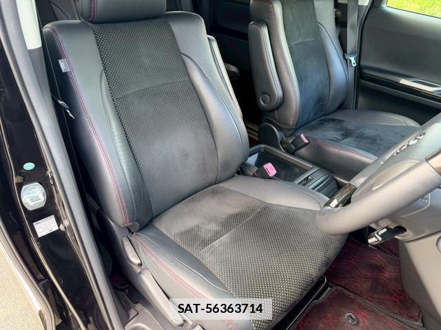 Toyota VELLFIRE 2014-02 7816221-3