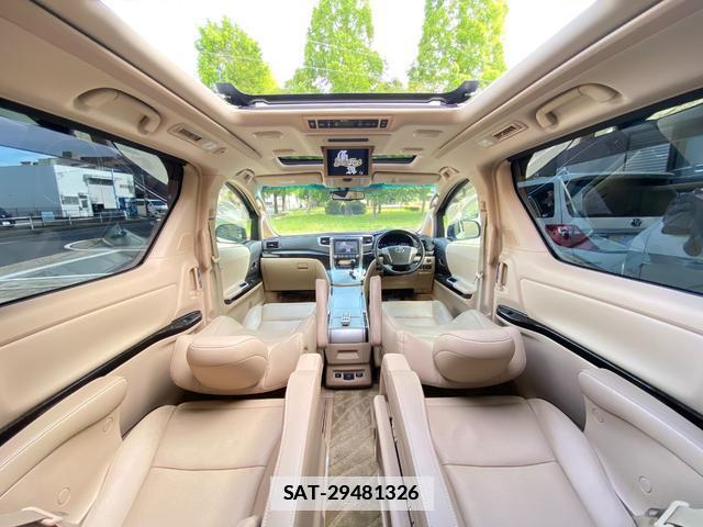 Toyota VELLFIRE 2014-01 7816518-2