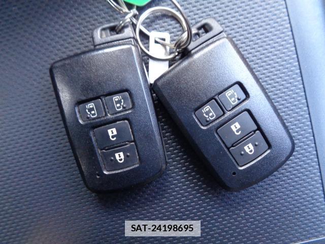 Toyota VELLFIRE 2020-02 7817026-17