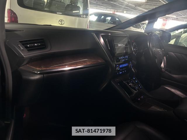 Toyota VELLFIRE 2017-08 7817319-8