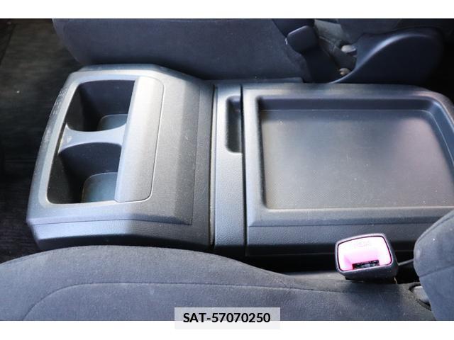 Toyota VELLFIRE 2012-01 7817606-9