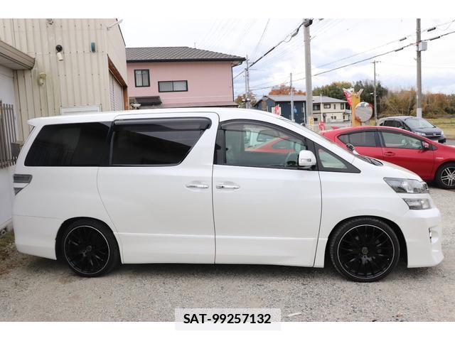 Toyota VELLFIRE 2012-10 7817608-8