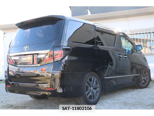 Toyota VELLFIRE 2014-03 7817609-1