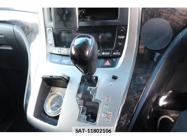 Toyota VELLFIRE 2014-03 7817609-15