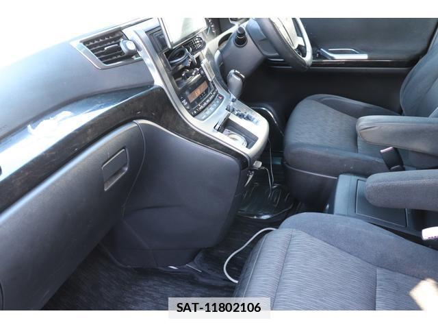 Toyota VELLFIRE 2014-03 7817609-17