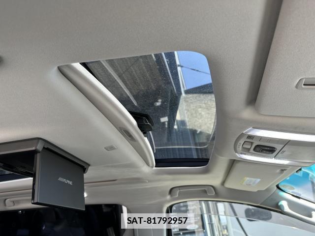 Toyota VELLFIRE 2013-07 7817877-11