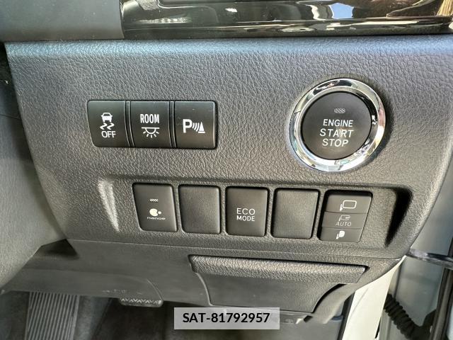 Toyota VELLFIRE 2013-07 7817877-16