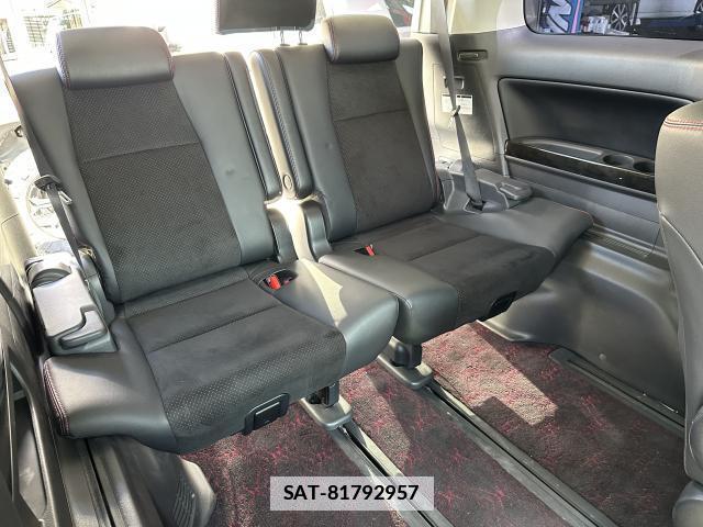 Toyota VELLFIRE 2013-07 7817877-9