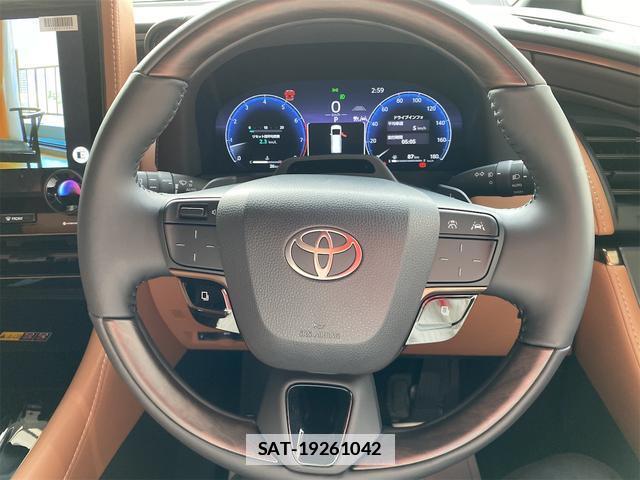 Toyota VELLFIRE 2026-04 7818716-15