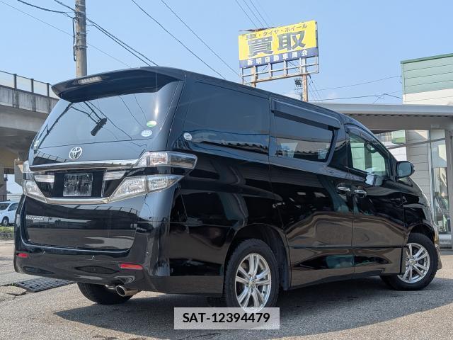 Toyota VELLFIRE 2013-03 7819069-13