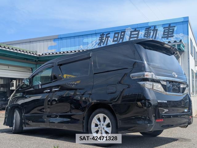 Toyota VELLFIRE 2012-09 7819075-12